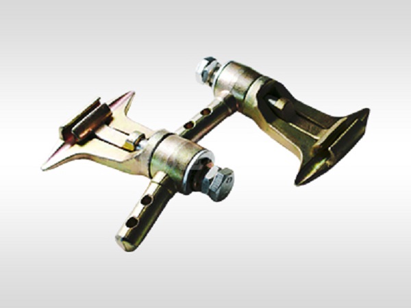 固定抱索器客運(yùn)索道有哪幾種類型？什么原理？